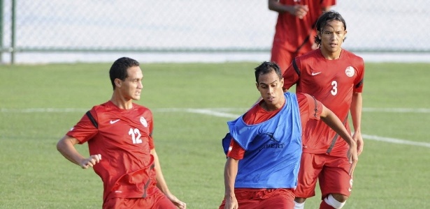 Jogadores do Taiti treinam para estreia na Copa das Confederações contra a Nigéria