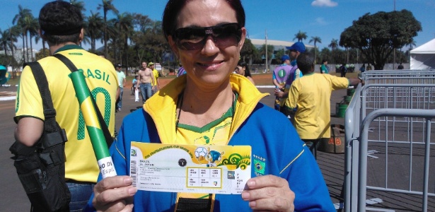 Orlange Brito fez horas extras no trabalho para ver o Brasil na 1ª fase da Copa das Confederações