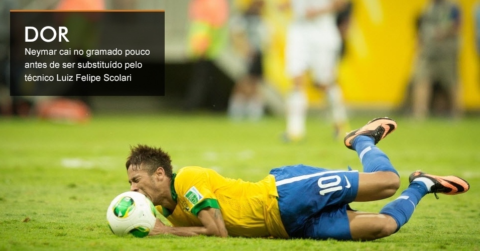 Neymar cai no gramado pouco antes de ser substituído pelo técnico Luiz Felipe Scolari