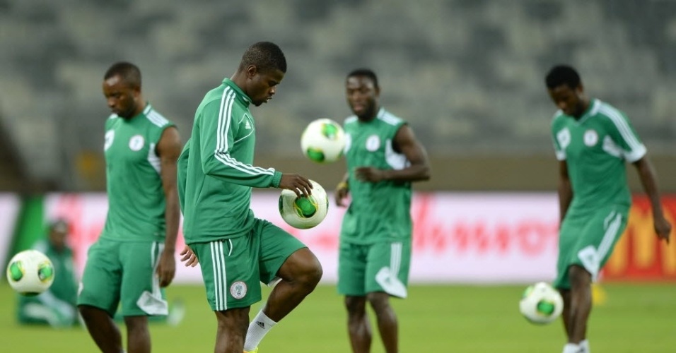 16.06.13 - Jogadores da Nigéria fazem a primeira atividade no Brasil para a Copa das Confederações