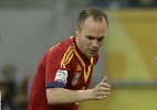 Estreia de Iniesta e companhia tem audiência recorde na madrugada da Espanha - AFP PHOTO / LLUIS GENE