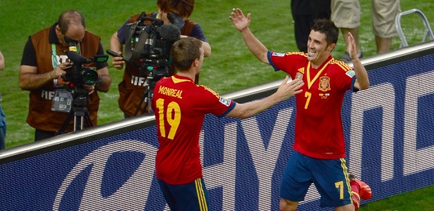 20.junho.2013- Villa comemora mais um em goleada da Espanha sobre o Taiti - AFP PHOTO / CHRISTOPHE SIMON