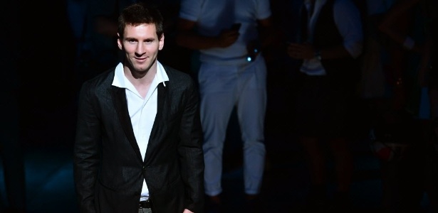 Messi fez um ensaio para a grife Dolce & Gabbana na Semana de Moda de Milão