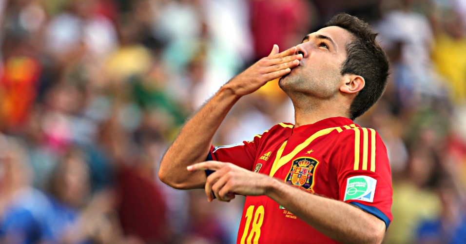 23.jun.2013 - Lateral esquerdo Jordi Alba comemora após marcar primeiro gol da Espanha contra a Nigéria