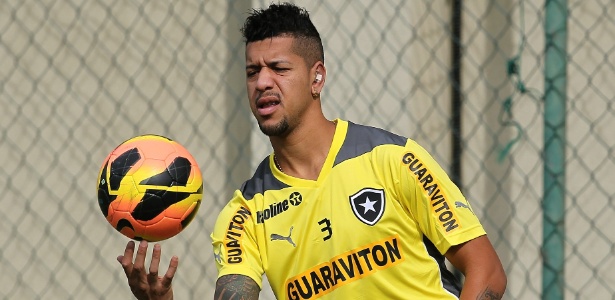 Antônio Carlos está contratado, e aguarda assinatura. São Paulo tenta outros - Satiro Sodré/SSPress