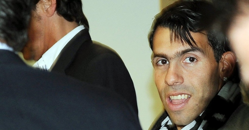 26.06.2013 - Tevez chega à Itália para se apresentar oficialmente à Juventus