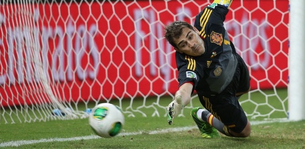 Iker Casillas leva à decisão a experiência de dois títulos europeus e uma Copa conquista