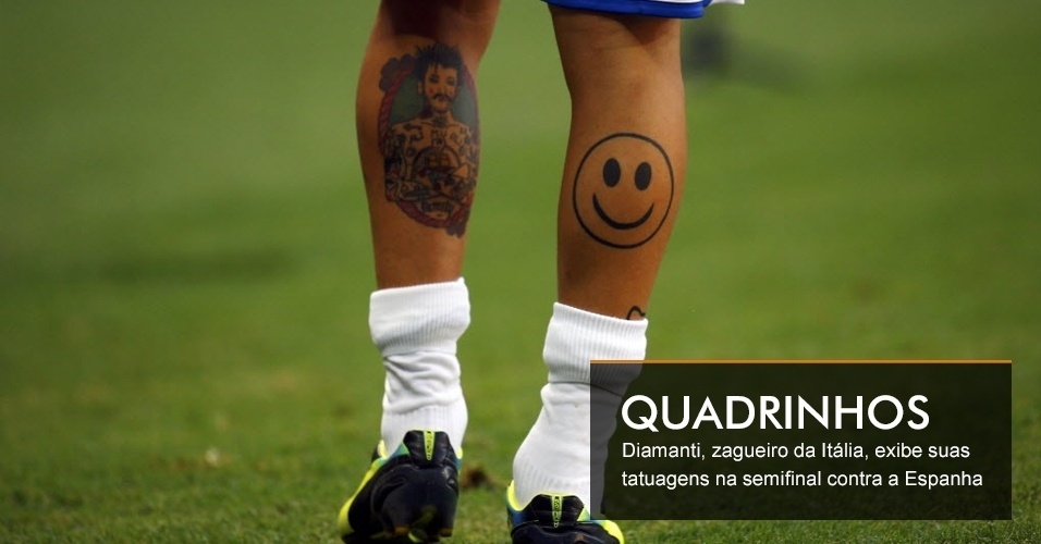 QUADRINHOS - Diamanti, zagueiro da Itália, exibe suas tatuagens na semifinal contra a Espanha