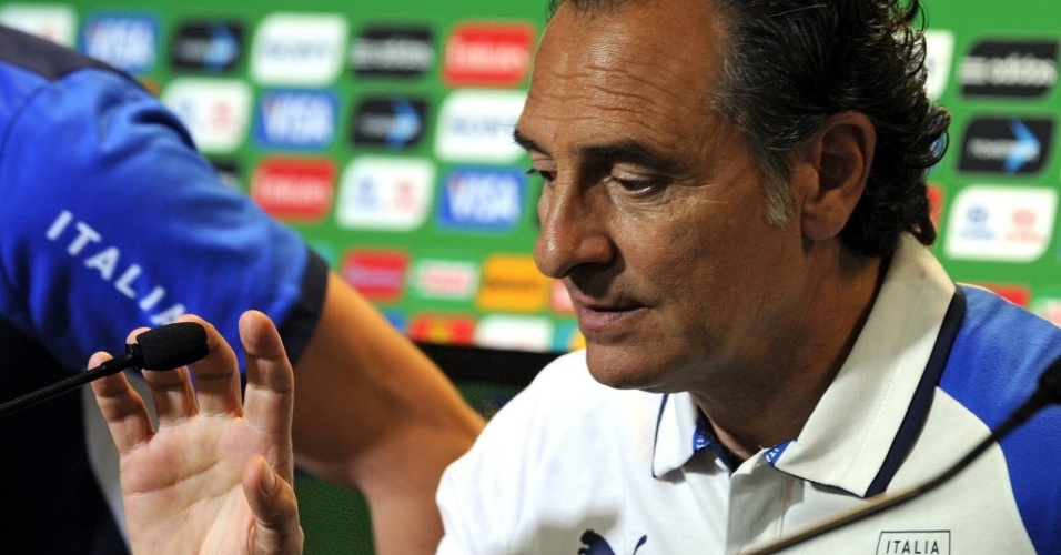 Cesare Prandelli disse que Itália precisa jogar como o mesmo ânimo de um final de Copa das Confederações