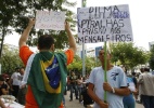 Manifestação no Rio ganha cara de carnaval e PM afrouxa o cerco - Marcelo de Jesus/UOL
