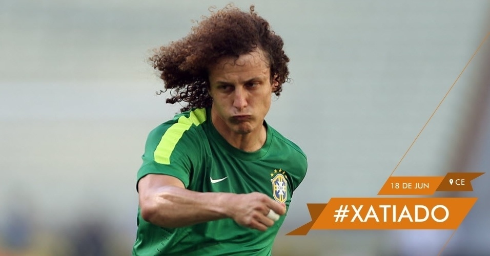 #XATIADO - David Luiz faz biquinho durante treino da seleção brasileira no estádio Castelão, em Fortaleza