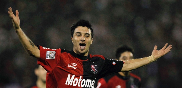 Atacante Scocco assinou um contrato com o Internacional que vai até dezembro de 2017 - REUTERS/Enrique Marcarian