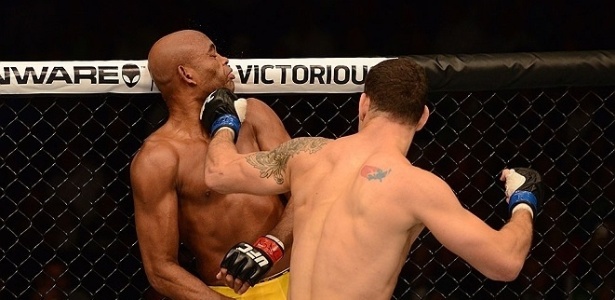 Anderson Silva foi nocauteado por Chris Weidman no começo do mês - Divulgação/UFC