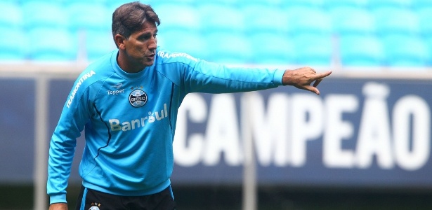Técnico Renato Gaúcho poderá conquistar contra o Vasco a 1ª série de três vitórias - Lucas Uebel/Divulgação Grêmio