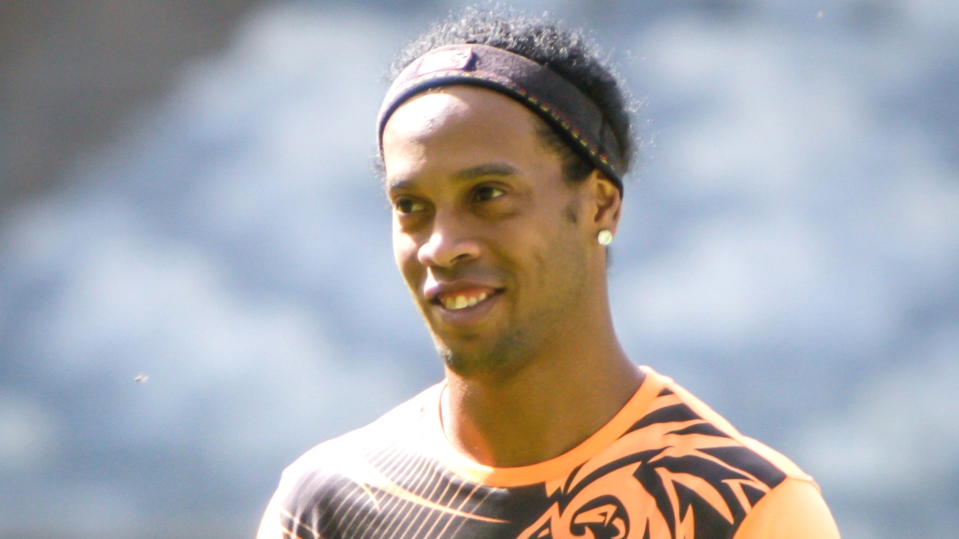 Ronaldinho Gaúcho durante treino do Atlético-MG no Mineirão (21/7/2013)