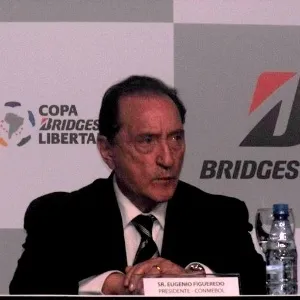 24 jul 2013 - Presidente da Confederação Sul-Americana de Futebol (Conmebol), Eugenio Figueredo, durante coletiva em Belo Horizonte - Bernardo Lacerda/UOL