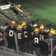 24 jul 2013 - Torcedores do Olimpia começaram a entrar com grande antecedência no Mineirão, por questão de segurança - Bernardo Lacerda/UOL