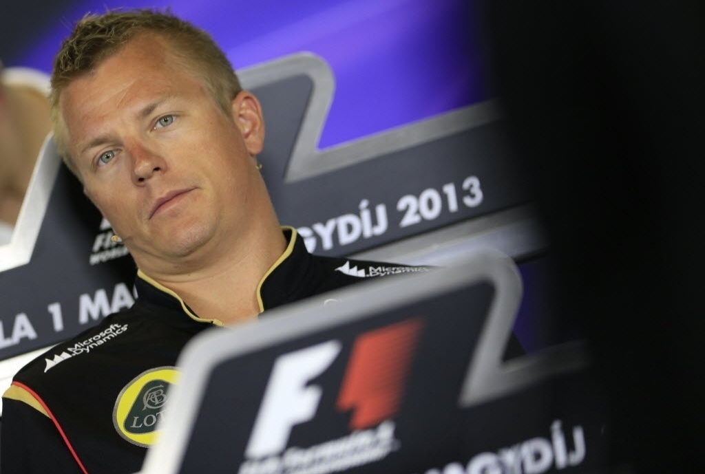Kimi Raikkonen participa da entrevista coletiva pré-GP da Hungria, em Budapeste. Corrida é neste domingo - AFP PHOTO / ALEXANDER KLEIN