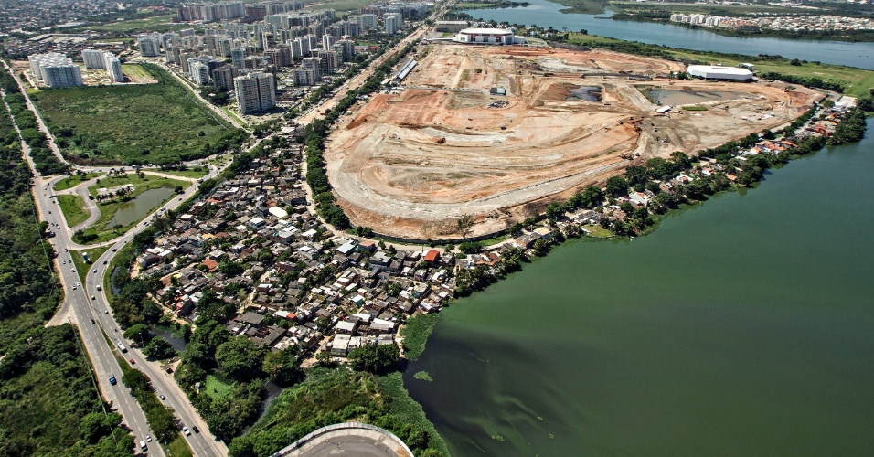 Vila Autódromo será removida pela prefeitura para dar lugar às obras do Parque Olímpico