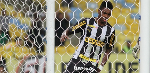 Botafogo vendeu seis atletas neste meio do ano e reduziu sua folha salarial em 15% - Vítor Silva/SSPress