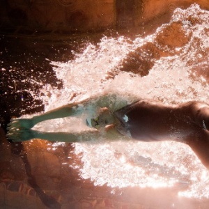 1.ago.2013 - Tera Van Beilen, do Canadá, compete nos 200 m peito no Mundial de Barcelona - AFP PHOTO / FRANCOIS XAVIER MARIT