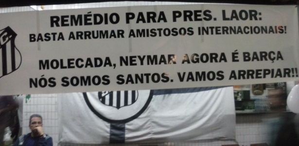 Padaria  "A Santista" protesta contra Luis Alvaro e Neymar antes de amistoso - Divulgação/ Padaria "A Santista"