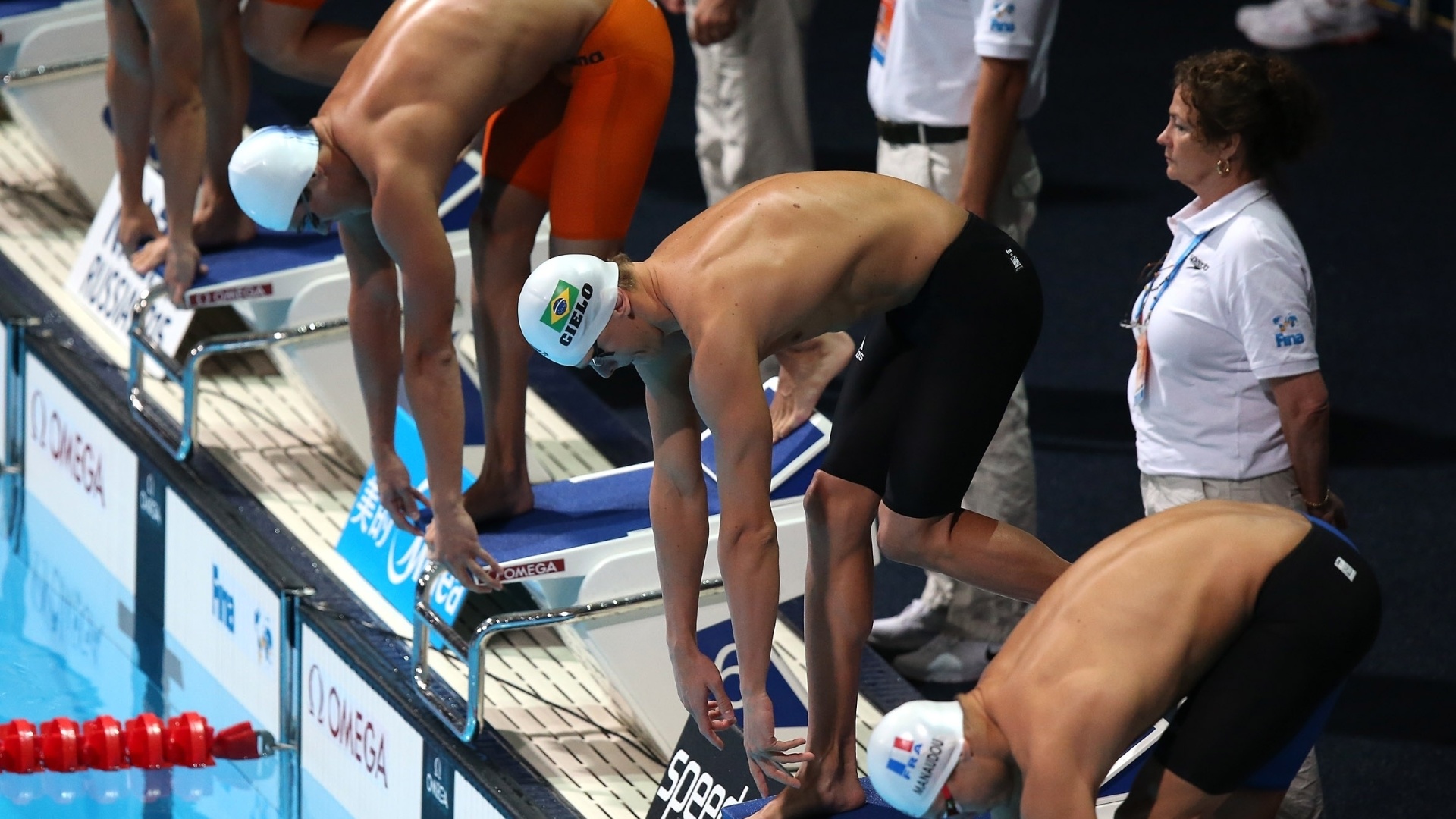 2.ago.2013 - César Cielo e MArcelo Chierighini se preparam para nadar as eliminatórias dos 50 m livre