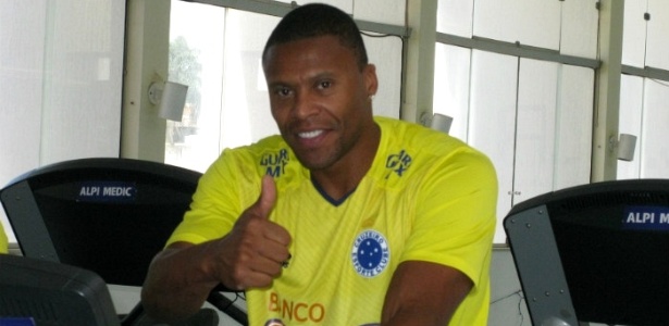 Julio Baptista mostra confiança que o Cruzeiro poderá levá-lo à seleção brasileira