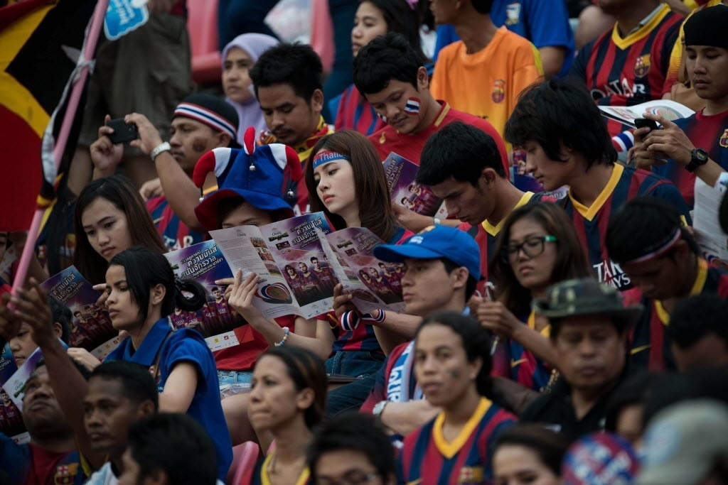 Tailandeses prestigiam excursão do Barcelona no país - AFP PHOTO/ Nicolas ASFOURI