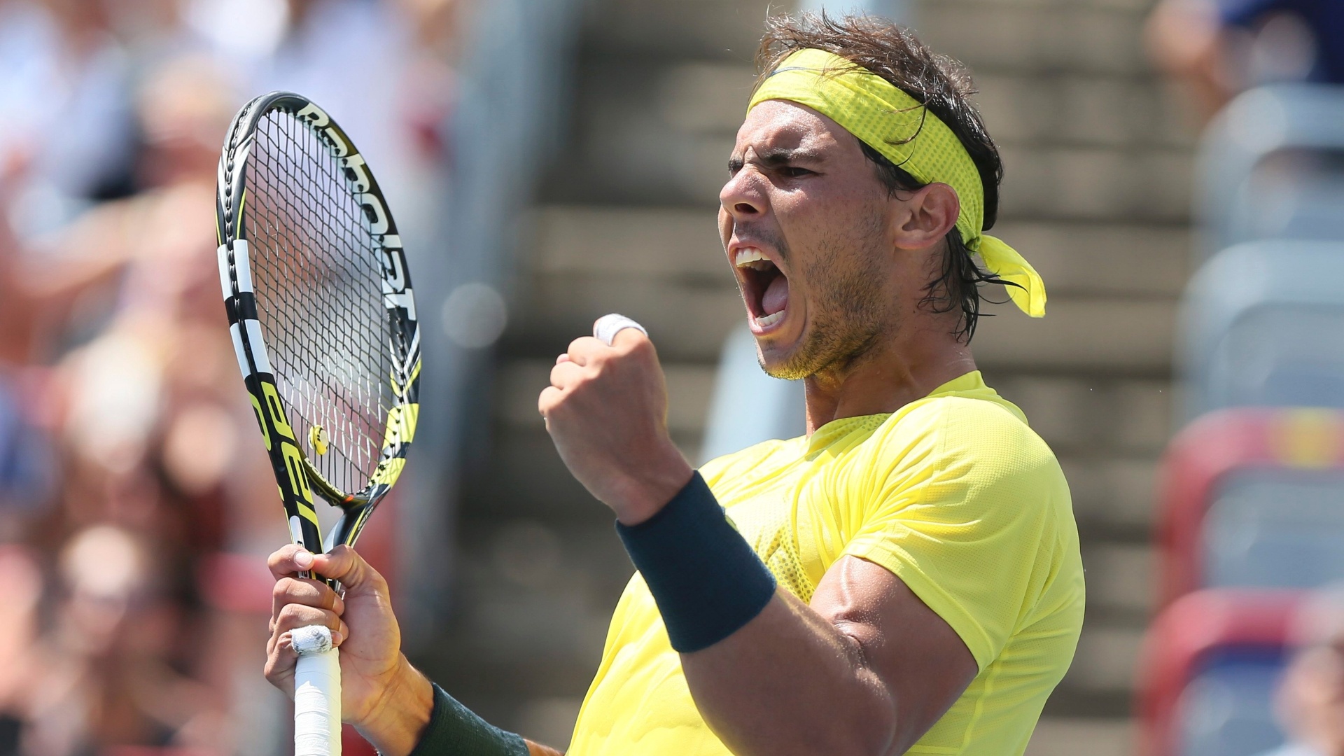Nadal vibra com ponto conquistado contra Jerzy Janowicz em Montréal