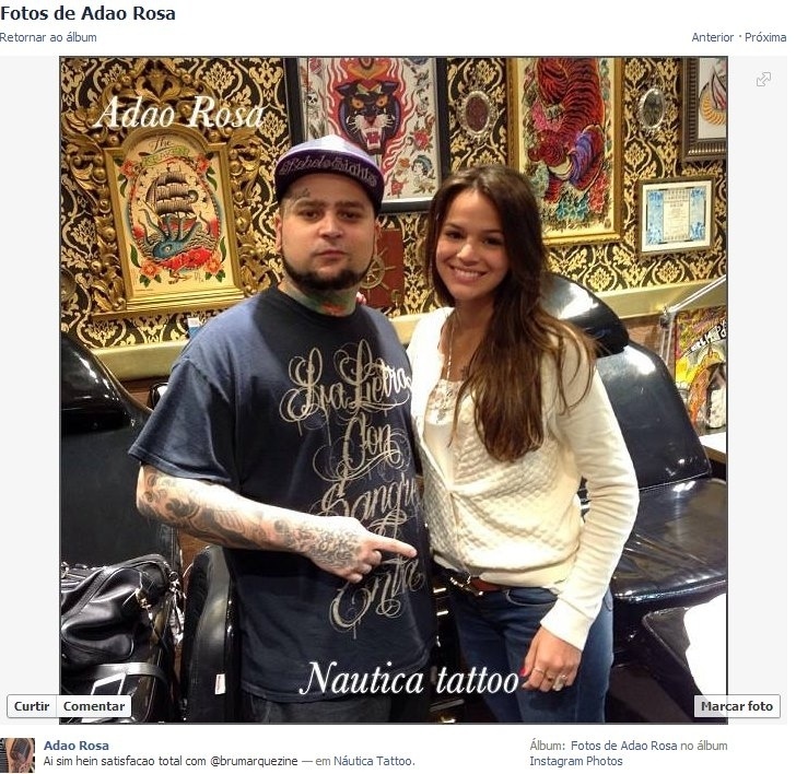 Bruna Marquezine também foi tatuada por Adão Rosa - Reprodução/Facebook