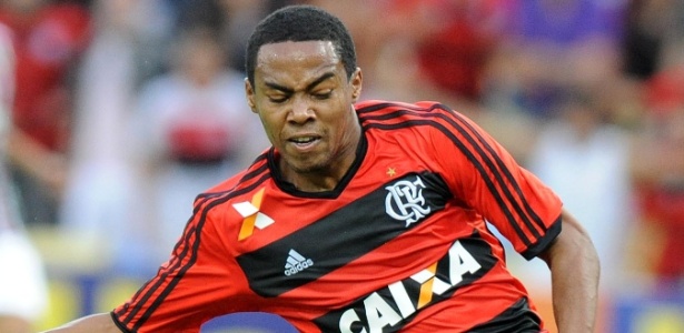 Meia Elias tem sido o grande destaque da equipe do Flamengo nesta temporada 2013 - Alexandre Vidal/Fla Imagem