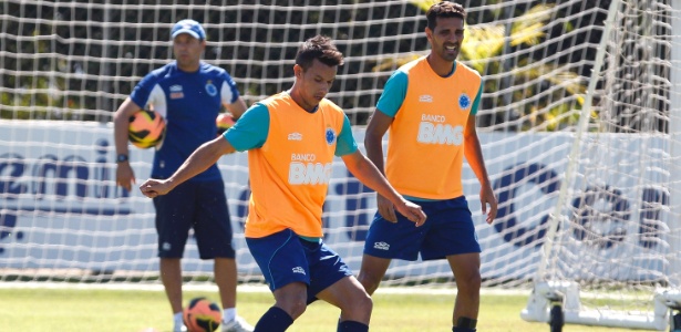 Contratado no início da temporada, Henrique pode reestrear pelo time celeste  - Washington Alves/Vipcomm