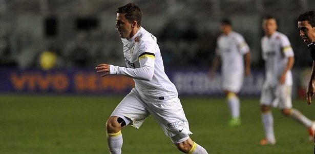 Montillo poderia ser poupado, mas pediu para jogar contra o Bahia - Divulgação/SantosFC