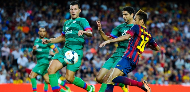 Levante tomou 7 a 0 na primeira partida oficial de Neymar pelo Barcelona - Getty Images/David Ramos