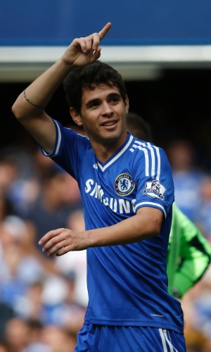 Oscar, do Chelsea, comemora gol marcado contra o Hull City no Campeonato Inglês