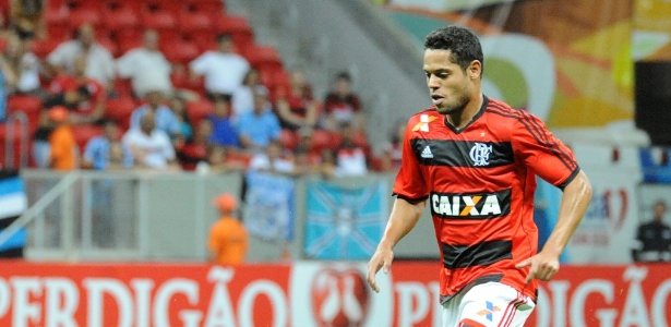 João Paulo sentiu fortes dores no joelho direito e desfalcará o Flamengo na partida do próximo domingo - Alexandre Vidal/Fla Imagem