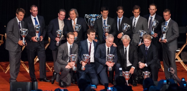 Gustavo Kuerten entre os campeões de várias gerações do tênis -  D Dipasupil/Getty Images/AFP 