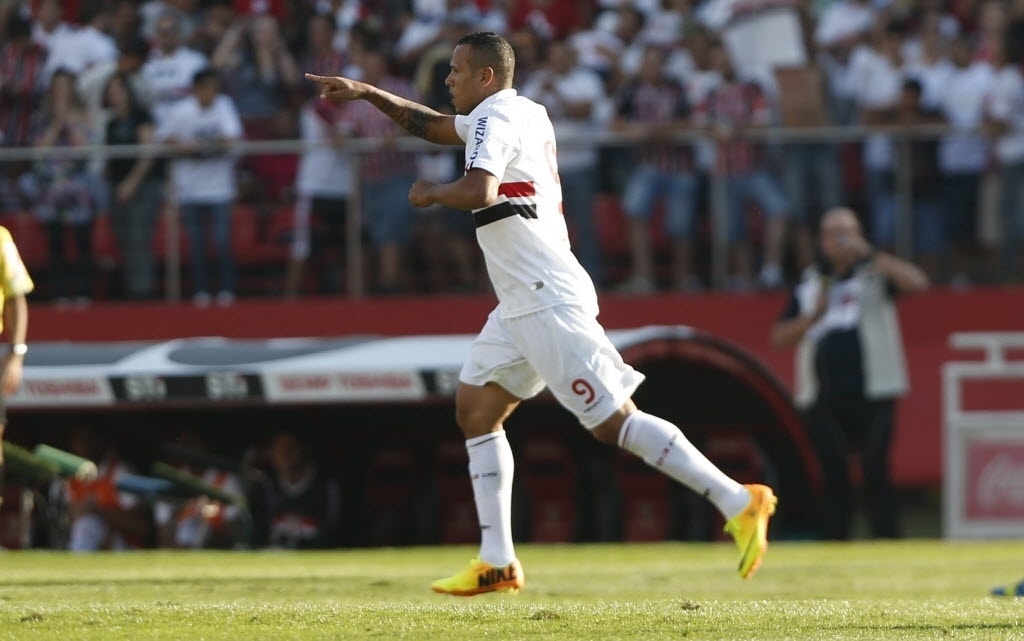 Fotos Brasileirão neste domingo 25/08/2013 UOL Esporte