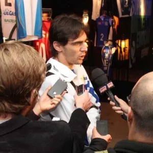 05.09.2013 - Giba atende a imprensa durante o lançamento da Superliga na capital paulista - Alexandre Arruda/CBV