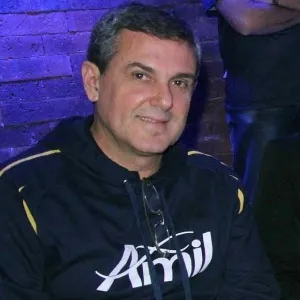 05.09.2013 - José Roberto Guimarães, Natália e Walewska, do Vôlei Amil, participaram do lançamento da Superliga em São Paulo - Alexandre Arruda/CBV