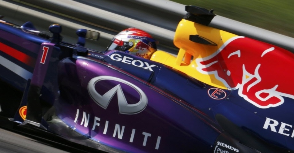 Vettel fez melhor tempo na sessão de sexta-feira, em Monza