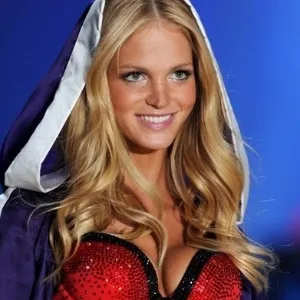 Erin Heatherton, mulher de Jordan Cameron do Cleveland Browns - Reprodução
