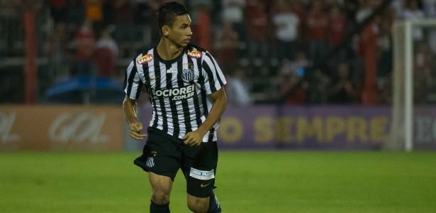 Santos liberou o meia Leandrinho (foto) e o atacante Marquinhos para receber Yuri - Preview.com