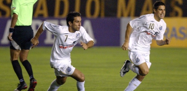 Nelson Cuevas atuou pelo Santos no Campeonato Brasileiro de 2008 - Raimundo Pacco/Folha Imagem