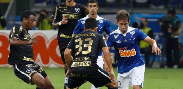 Botafogo teve sua pior derrota na temporada e viu Cruzeiro abrir sete pontos na liderança - Washington Alves/VIPCOMM