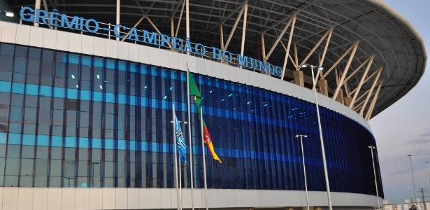 Grêmio inaugura letreiro de "campeão do mundo" na nova Arena antes de pegar o Santos - Marinho Saldanha/UOL Esporte