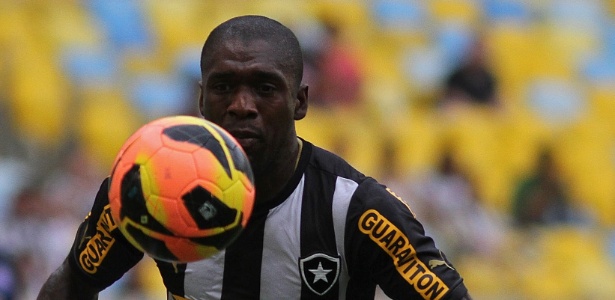 Seedorf teve atuação discreta e saiu no intervalo na derrota do Botafogo contra o Bahia - Vítor Silva/ SSPress