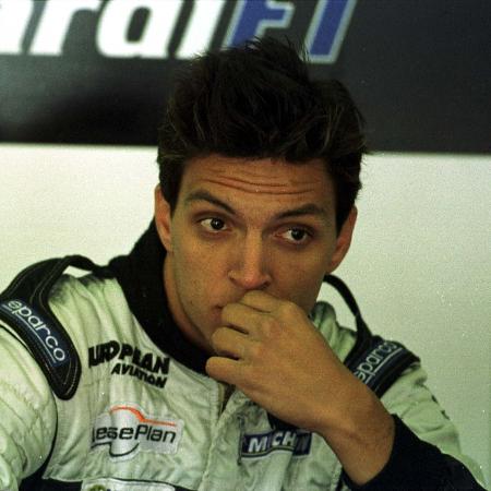 Tarso Marques acabou fazendo sua última temporada na Fórmula 1 em 2001, pela Minardi Tarso Marques acabou fazendo sua última temporada na Fórmula 1 em 2001, pela Minardi