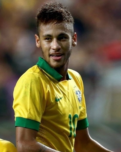 Neymar comemora ao abrir o placar para o Brasil contra a Coreia do Sul; seleção brasileira venceu amistoso em Seul por 2 a 0